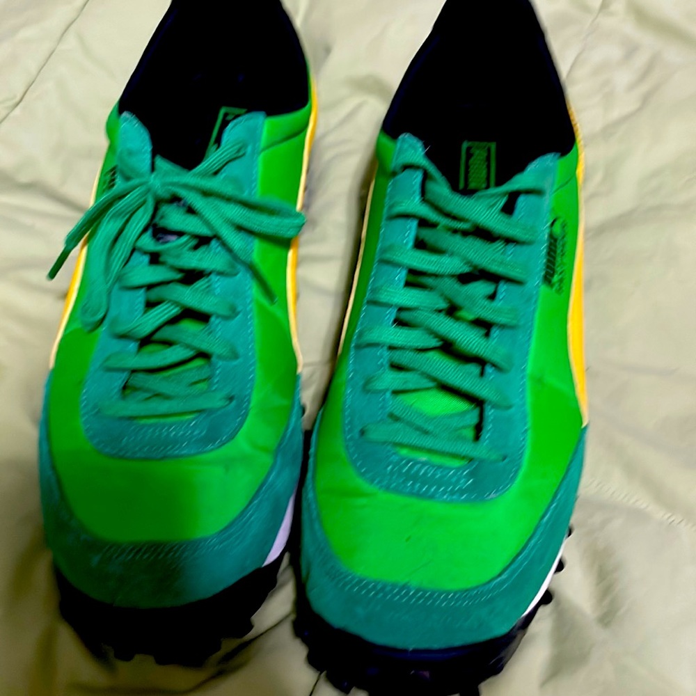 Mens puma shoes,size 8.5